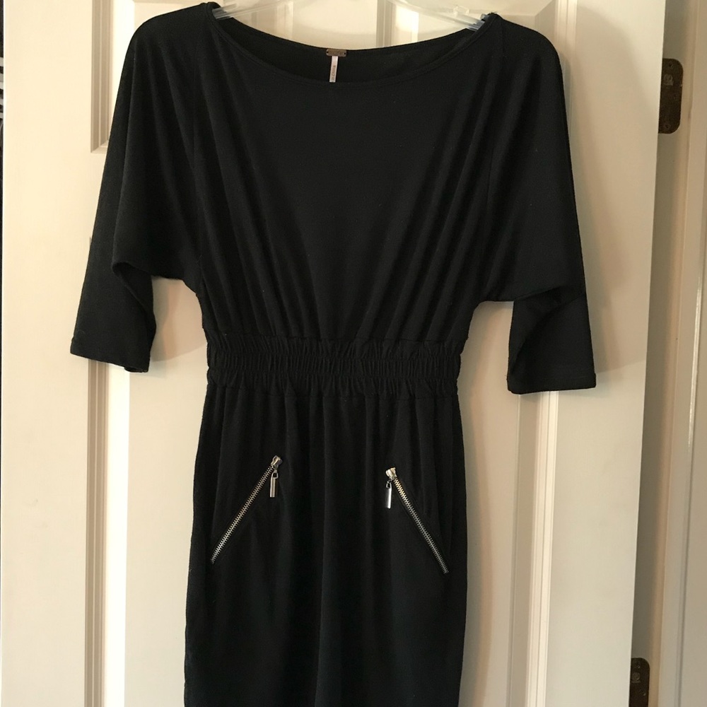 Poof All Black 3/4 Sleeve Dress